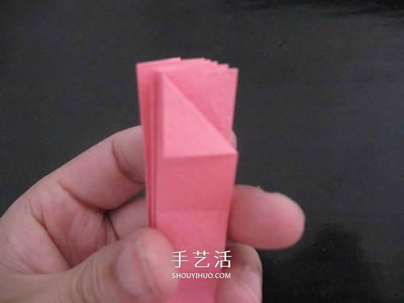 赠送初恋的小礼物!折纸蔷薇戒指的折法图解