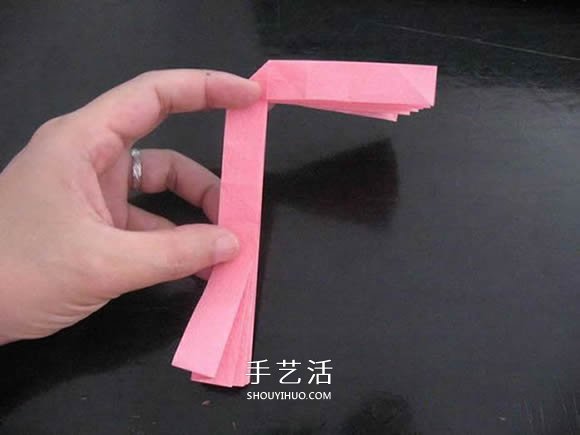 赠送初恋的小礼物!折纸蔷薇戒指的折法图解