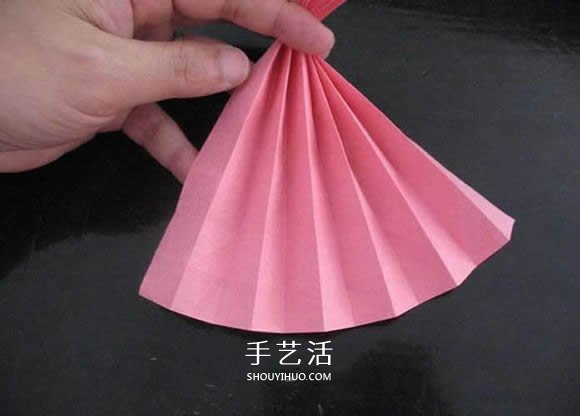 赠送初恋的小礼物!折纸蔷薇戒指的折法图解