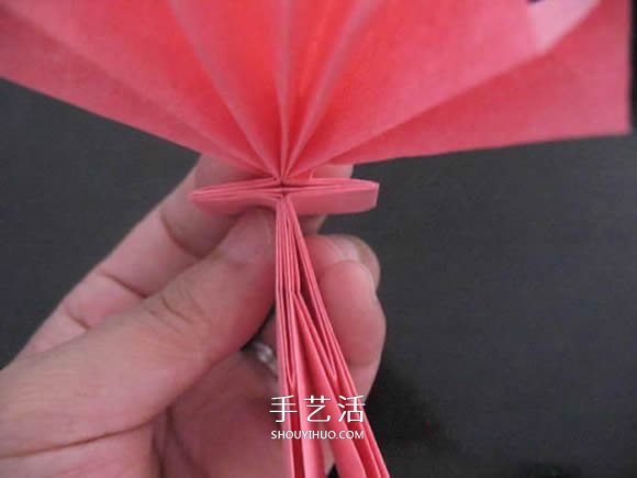 赠送初恋的小礼物!折纸蔷薇戒指的折法图解