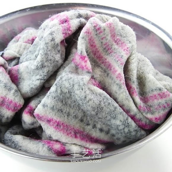 旧毛衣改造利用 DIY制作美好的悬挂花盆袋!