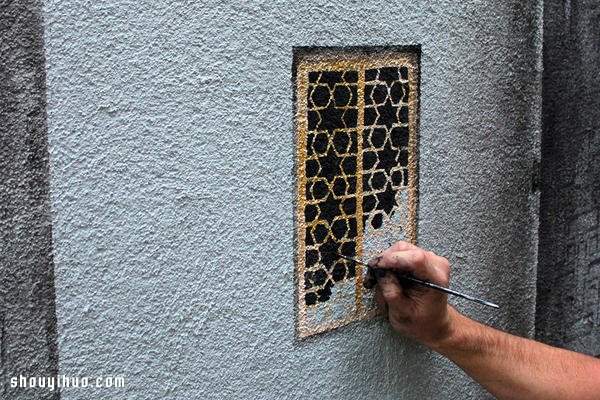 几可乱真的画窗涂鸦 一不小心就会撞上去!