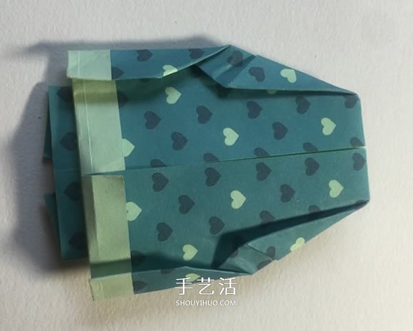 手工折纸西服的折法图解教程 简单又漂亮!