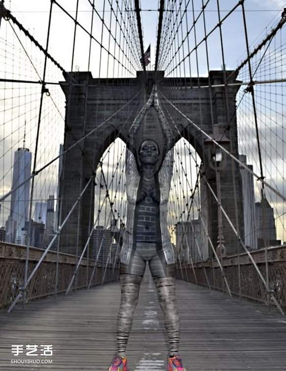 大家来找碴：创意人体彩绘艺术让模特隐身