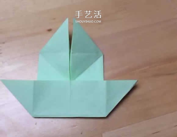 旋转纸陀螺怎么折图解 简单花型陀螺折纸教程