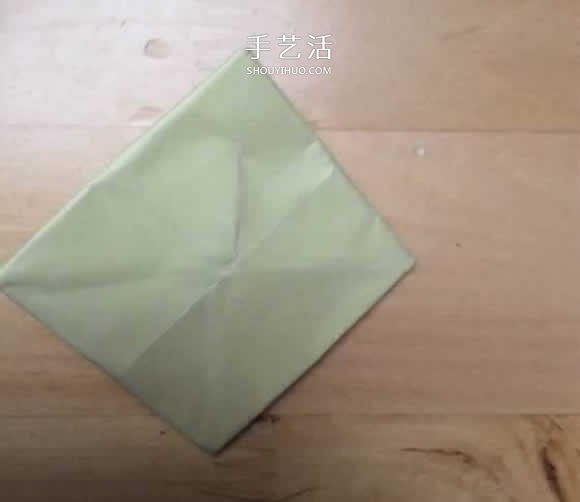 旋转纸陀螺怎么折图解 简单花型陀螺折纸教程