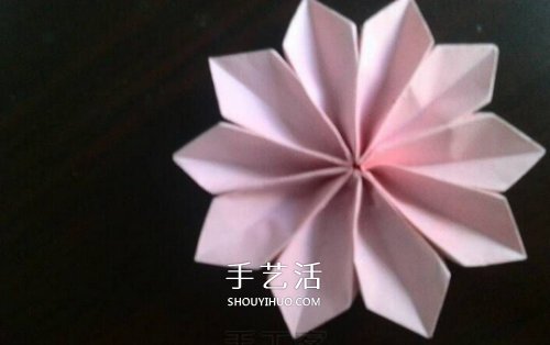 简单雪花的折叠方法 手工折纸雪花的图解教程