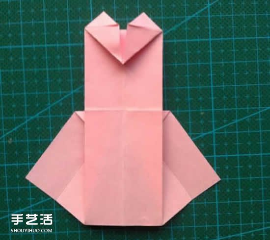 儿童折纸裙子图解教程 简单小裙子的折叠方法