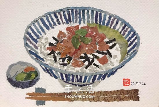 90岁老奶奶手撕报纸做拼贴画!展现平淡幸福