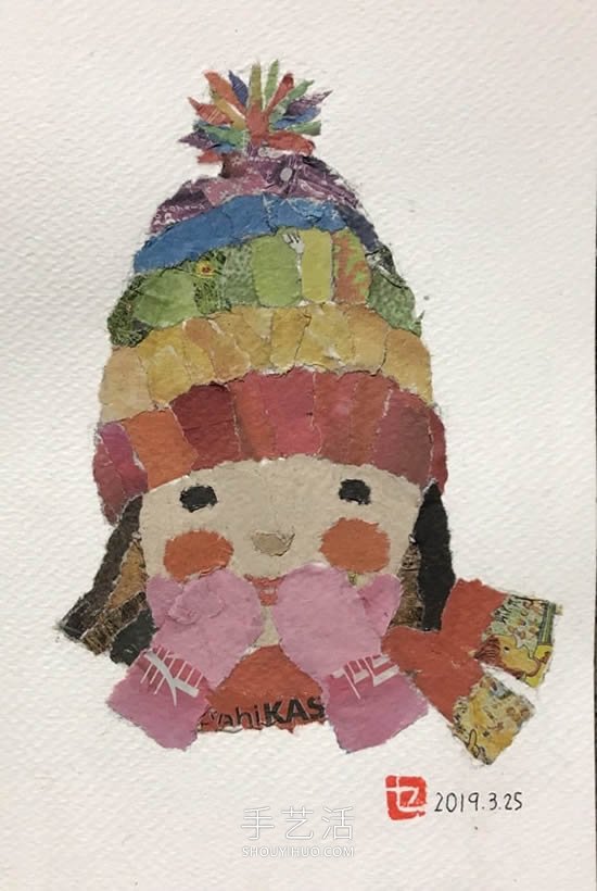 90岁老奶奶手撕报纸做拼贴画!展现平淡幸福