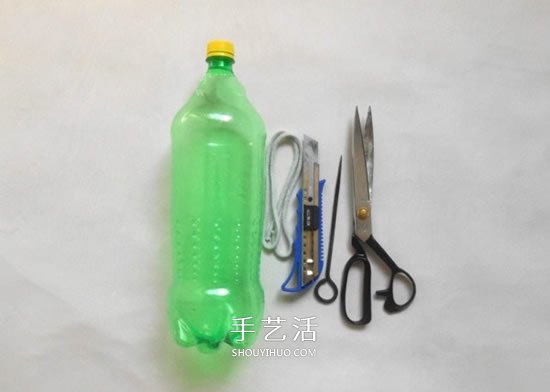 雪碧瓶子制作捕鱼器 儿童自制捕鱼器的教程