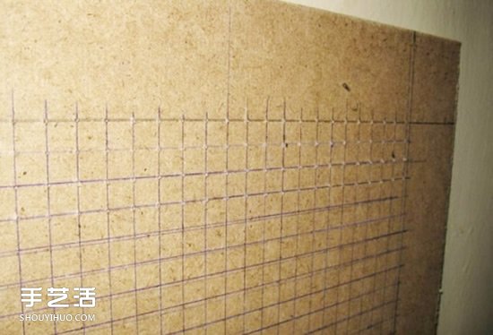 图钉画制作教程:他用一个月钉出女友肖像画