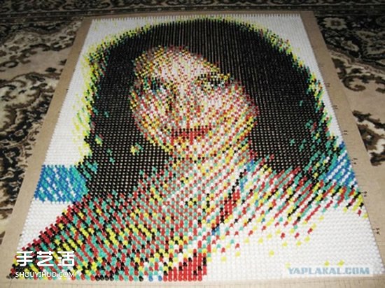 图钉画制作教程:他用一个月钉出女友肖像画