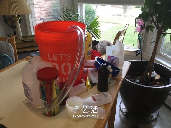 自制滚弹珠玩具的方法 简单的废物利用小制作