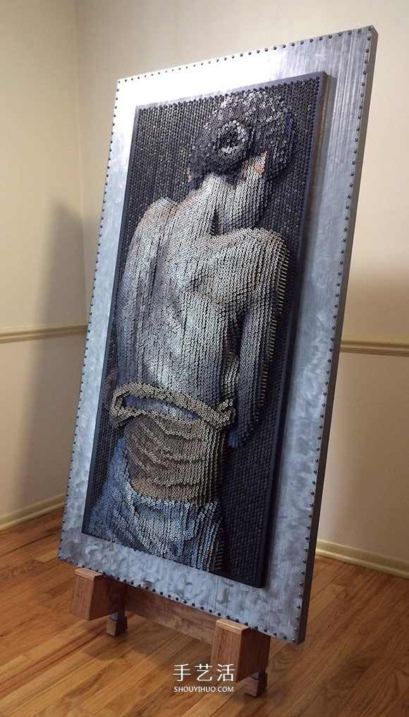 旋紧或松开,上万个螺丝钉制作的3D立体画像