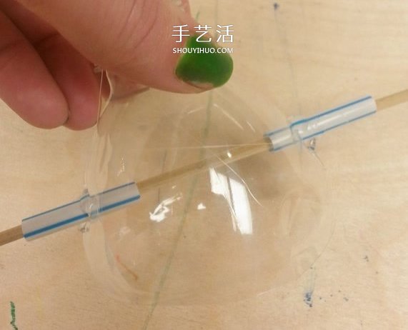 自制跳舞机器人的方法 一个凸轮就搞定!