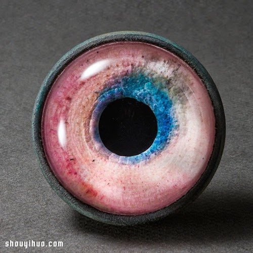 超写实绘画:充满迷幻魅力的立体大眼睛