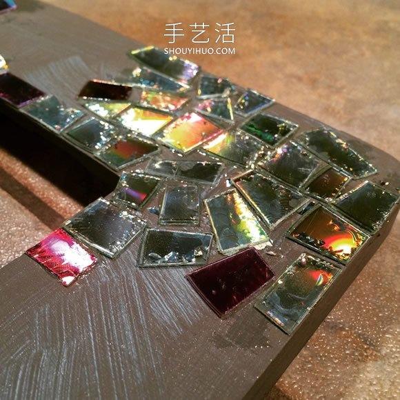 马赛克风格的旧相框改造 几张光盘旧搞定!