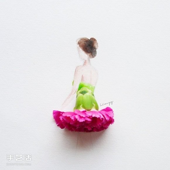 极雅艺术!用水彩让花朵变身礼物在纸上绽放