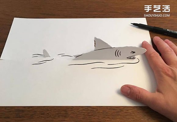 一支笔、一张纸，丹麦艺术家撕纸DIY出幽默！