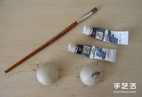 简单幼儿小手工:乒乓球制作七星瓢虫的方法